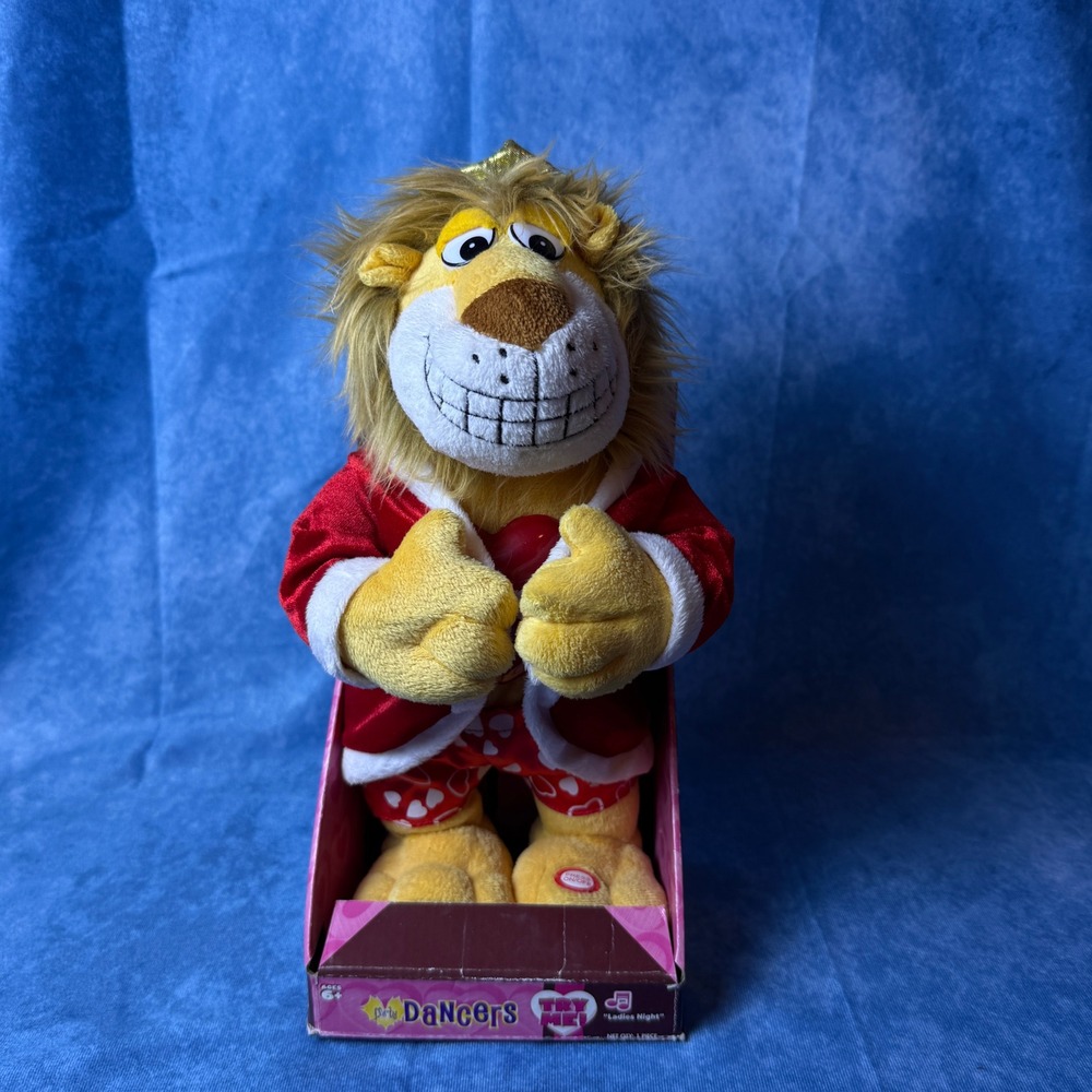 Vintage Flirty Dancers Singing Lion Plush Animated Valentine's CVS Tested Works